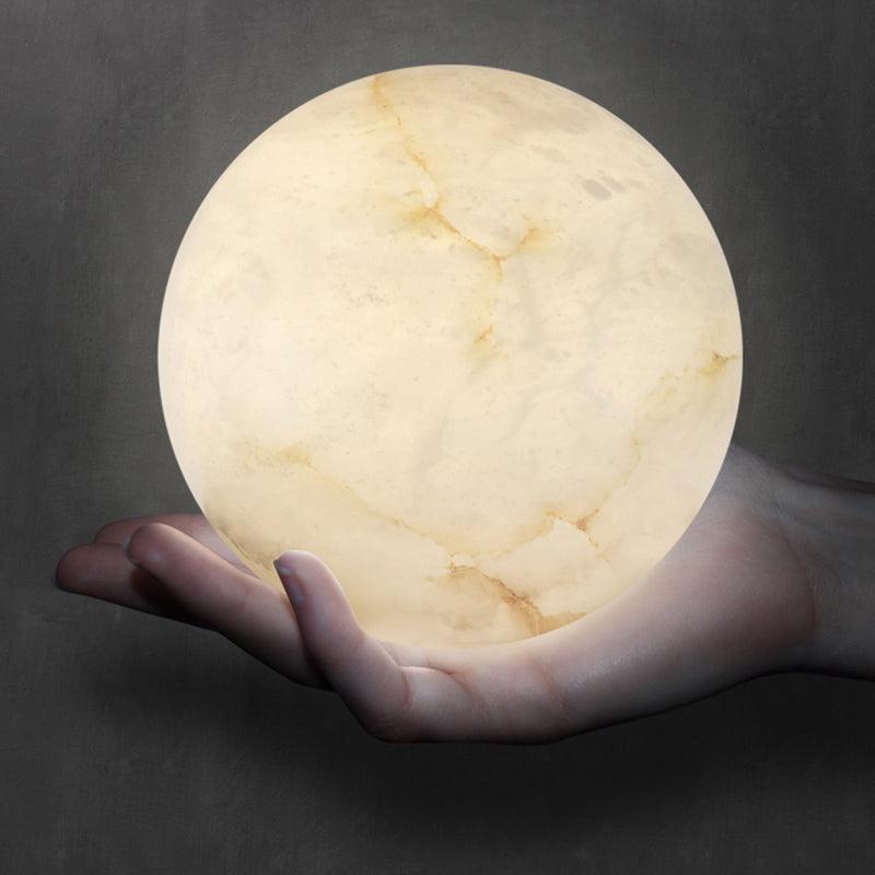 Alabaster Round Art Pendant Light - XYlight