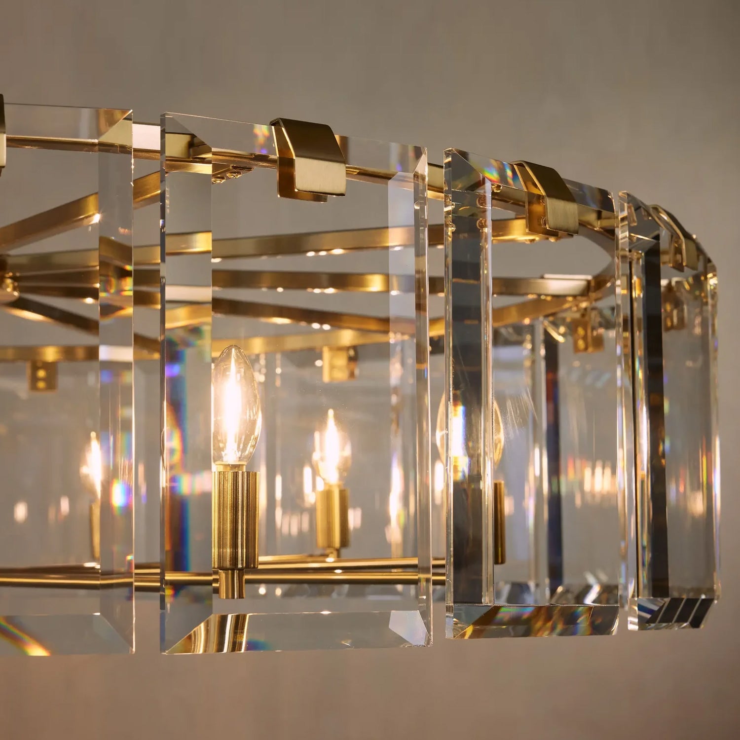 Amalven Faceted Crystal Round Chandelier - XYlight