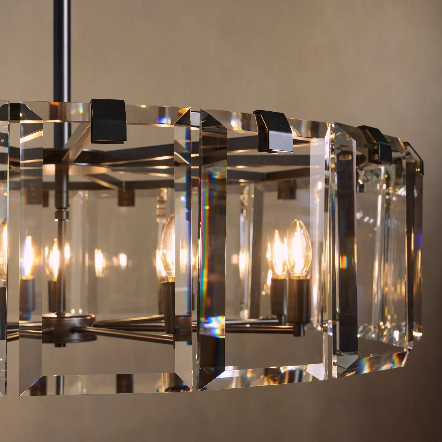 Amalven Faceted Crystal Round Chandelier - XYlight