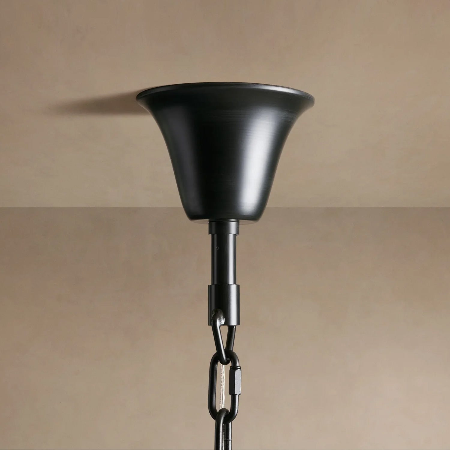 Amalven Faceted Crystal Round Chandelier - XYlight