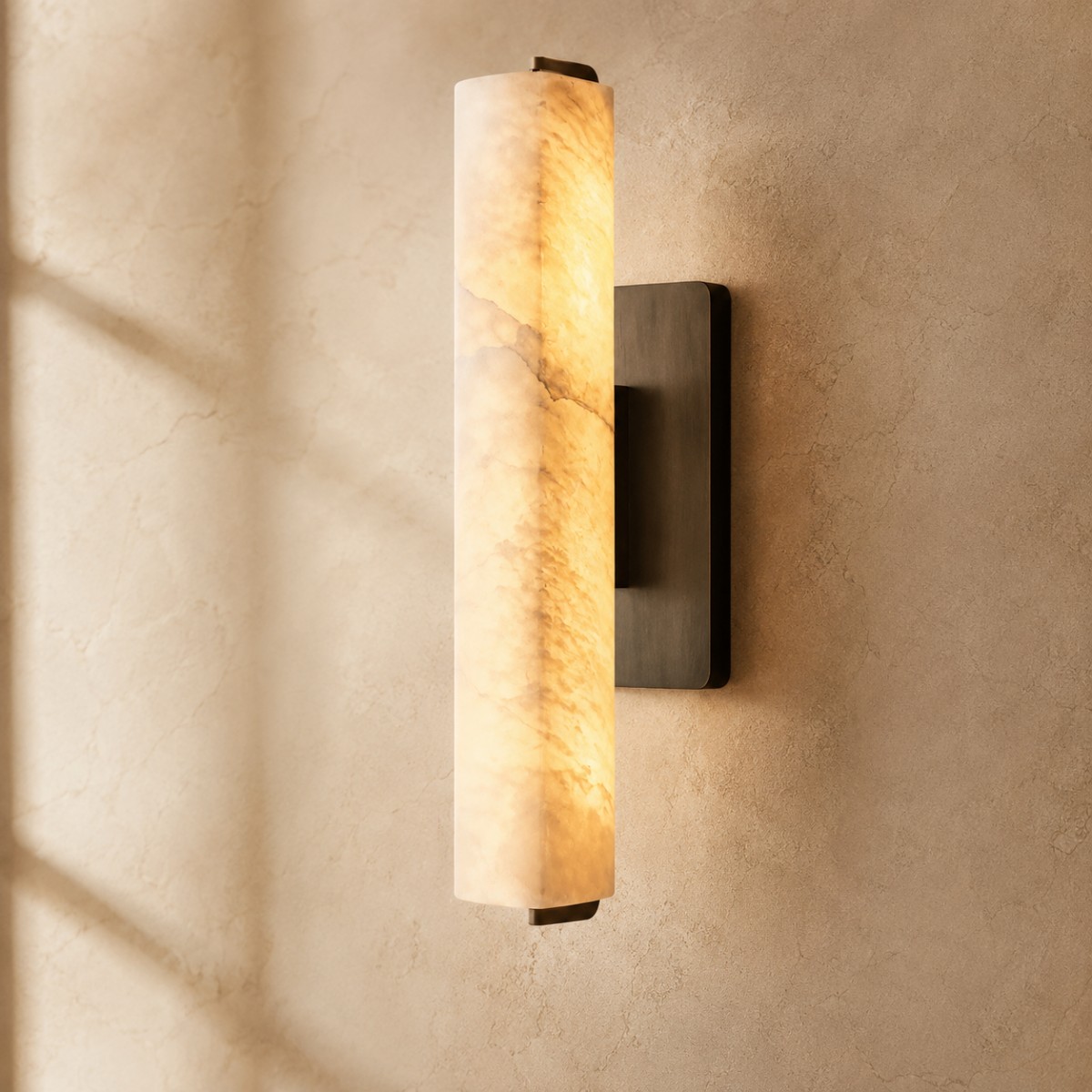 Aubrenor Modern Single Alabaster Sconce - XYlight