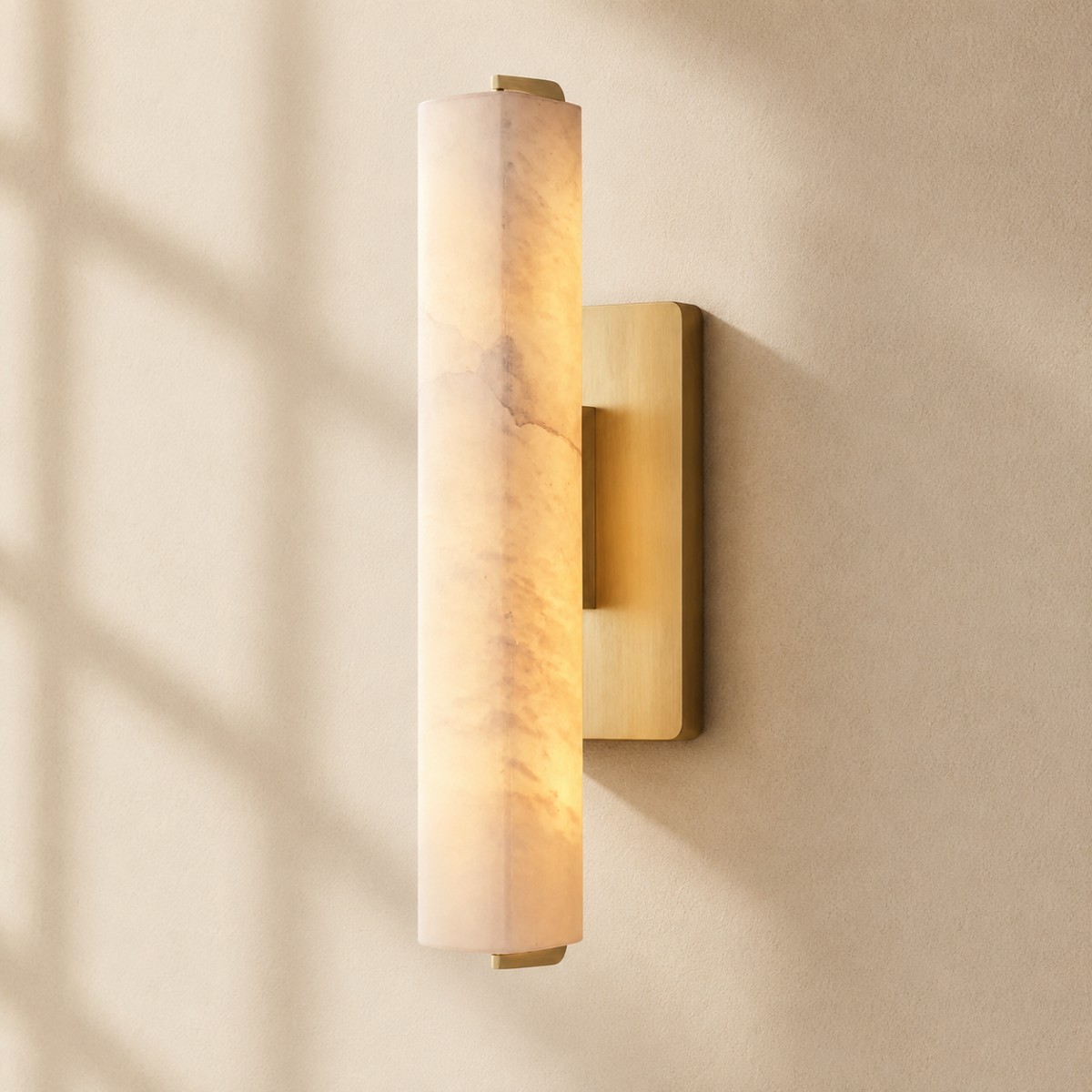 Aubrenor Modern Single Alabaster Sconce - XYlight