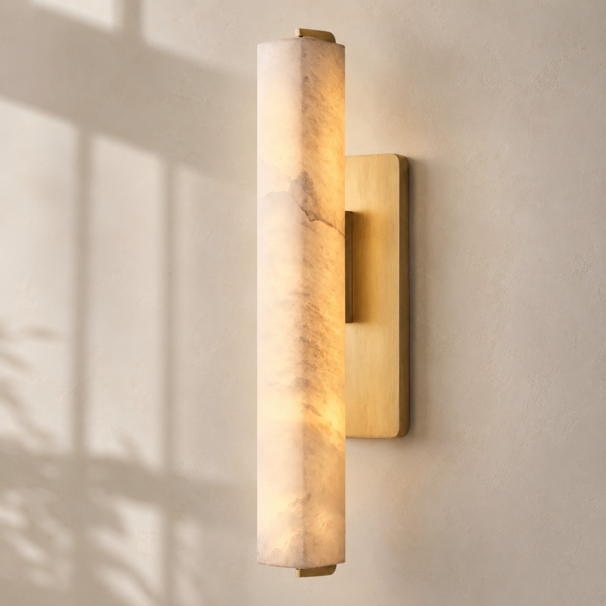 Aubrenor Modern Single Alabaster Sconce - XYlight