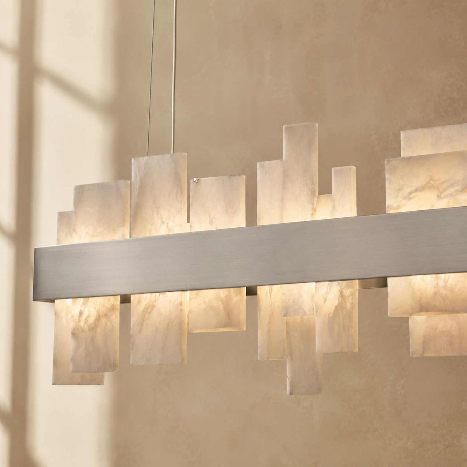 Aveloren LED Linear Alabaster Chandelier - XYlight