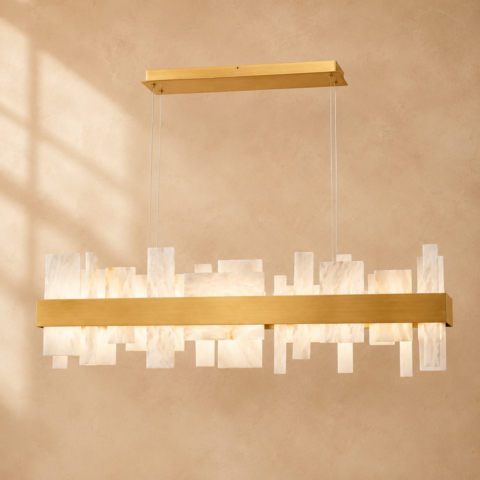 Aveloren LED Linear Alabaster Chandelier - XYlight