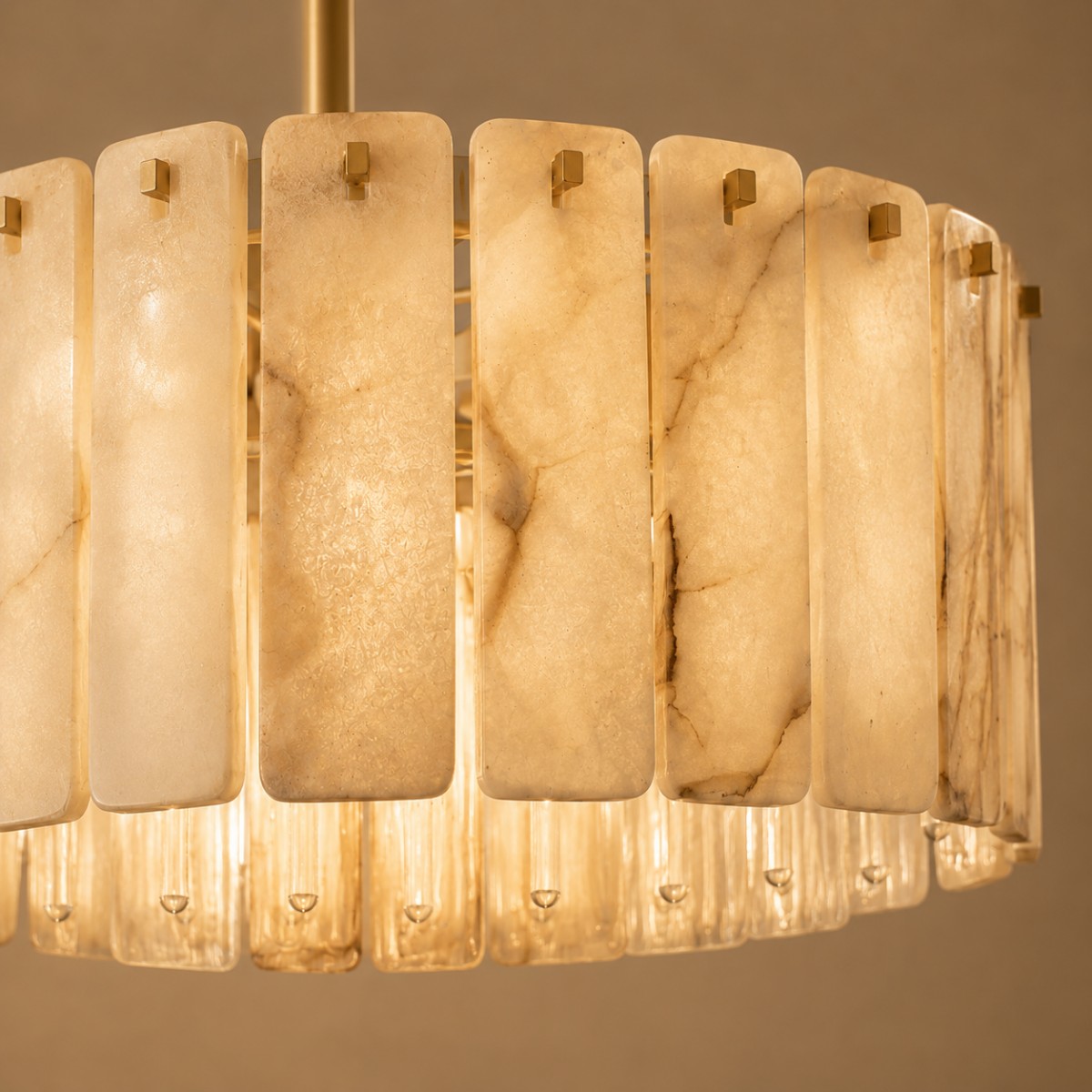 Camerlune Alabaster Round Chandelier - XYlight