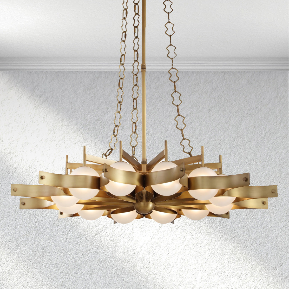 Decolume Sculptural Brass Chandelier - XYlight