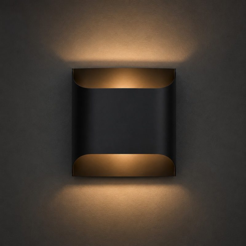 Doravon Sconce