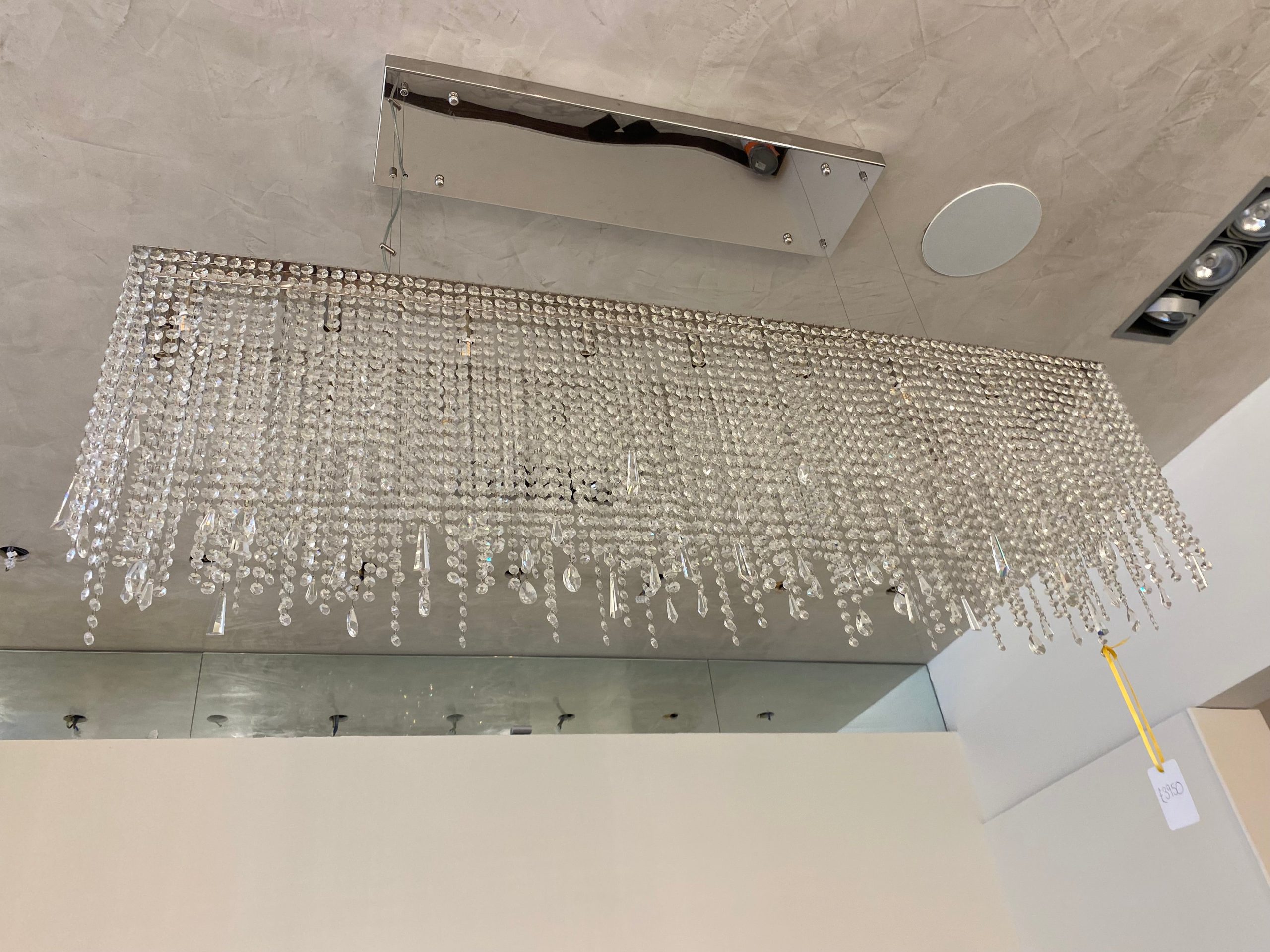 Elcorisse Classical 20-Light Long Crystal Chandelier - XYlight
