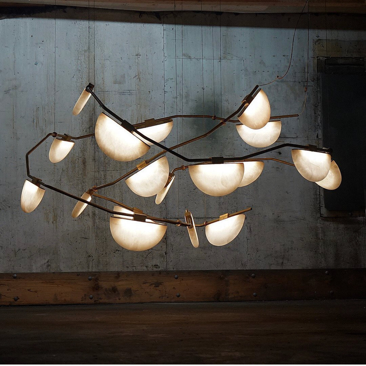 Elliot Alabaster Chandelier, Artistic Modern Chandelier for Bar Area - XYlight