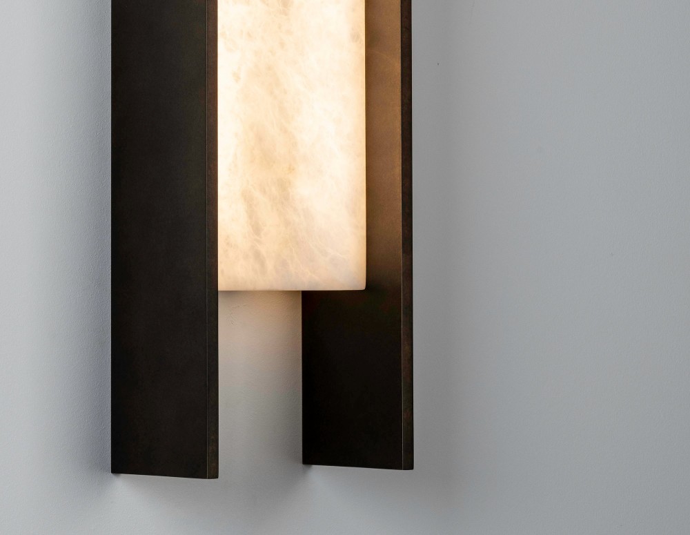 IDA Modern Natural Alabaster Linear Wall Sconce - XYlight