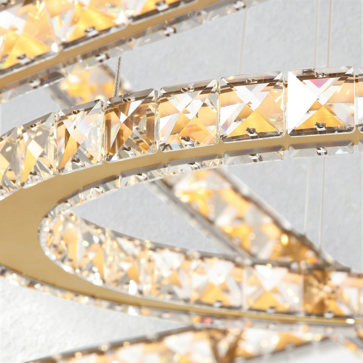 Lumevia 3-Round Chandelier - XYlight