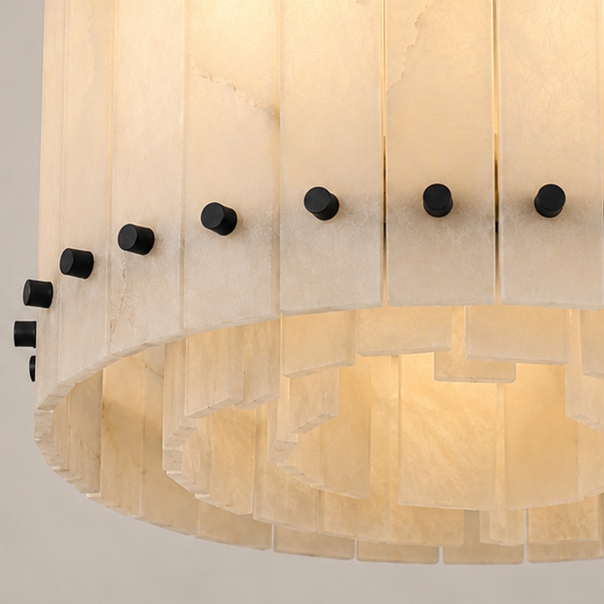 Meravisse Alabaster Round Chandelier - XYlight