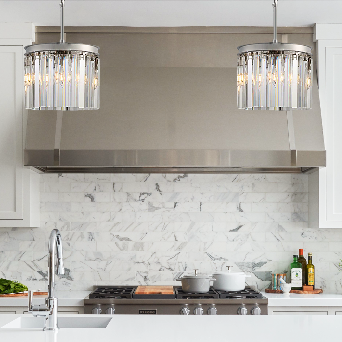 Olmavor 1920s-Style Crystal Round Pendant - XYlight