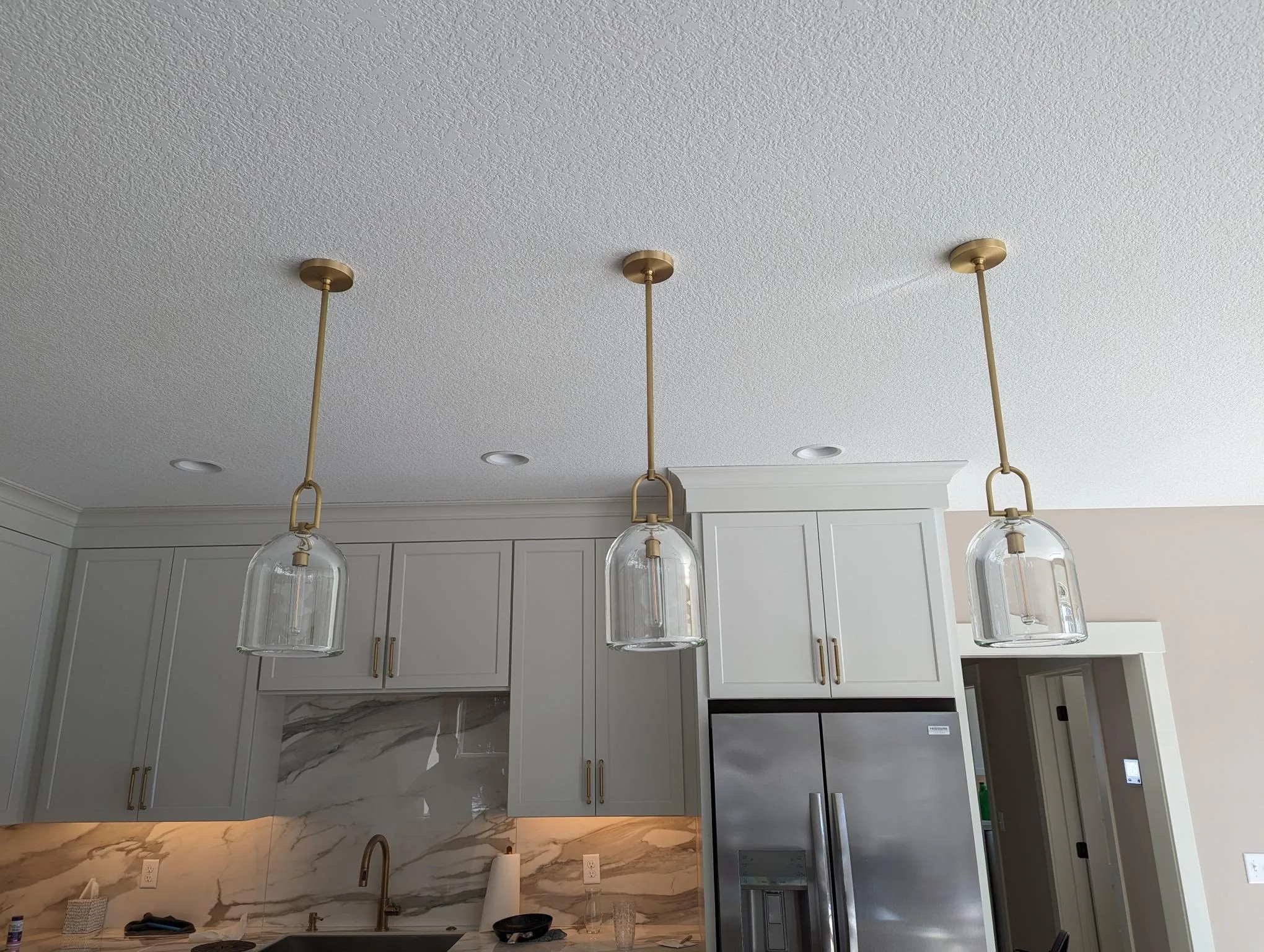 Remiva Glass Pendant - XYlight